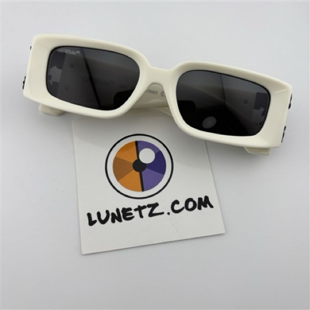 Off-White Roma Rectangular Sunglasses in White and Black